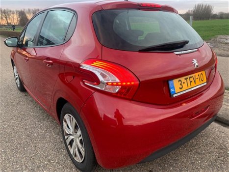 Peugeot 208 - 1.2 VTi Active / 5 drs airco / scherm 2013 - 1