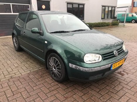 Volkswagen Golf - MET AIRCO en APK:27-07-2020 1.9 SDI - 1