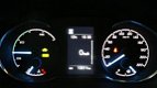 Toyota Yaris - 1.5 Hybrid Active Navi Weinig kilometers - 1 - Thumbnail
