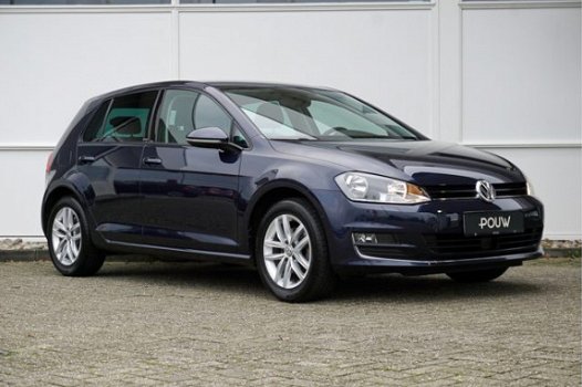 Volkswagen Golf - 1.2 TSI 105pk All-Star + Stoelverwarming + Navigatie - 1