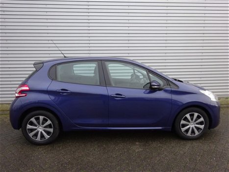 Peugeot 208 - 1.4 e-HDi Blue Lease Automaat - 1