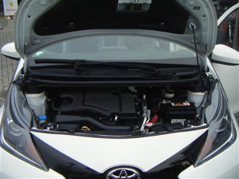Toyota Aygo - 1.0 VVT-i x-cite LUXE UITVOERING IN NIEUWSTAAT - 1
