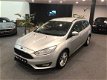 Ford Focus Wagon - 1.0 Lease Edition *ACTIE* | AIRCO | NIEUW BINNEN, FOTO'S VOLGEN - 1 - Thumbnail