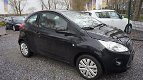 Ford Ka - 1.2 Titanium zeer nette ka met airco 98dkm nl-auto stuur-bk cv en el-ramen 2010 - 1 - Thumbnail