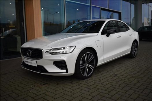 Volvo S60 - 2.0 T8 Twin Engine R-Design Scandinavian Line/Luxery Line/Audio Line/Winter line/Eletris - 1