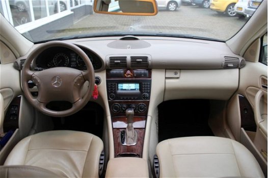 Mercedes-Benz C-klasse Combi - 200 CDI Elegance Automaat/Trekhaak/Navi/Leder/Cruise/Clima/Nette staa - 1