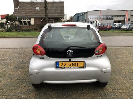 Toyota Aygo - 1.0-12V + Nette Auto - Airco - 1