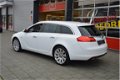 Opel Insignia Sports Tourer - 2.0 T Sport 4x4 Automaat I Leer I Navigatie I Bi-Xenon I Afn. Trekhaak - 1 - Thumbnail