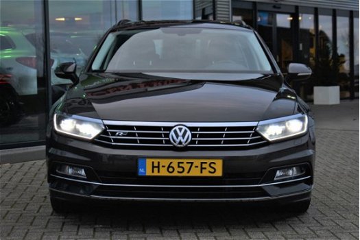 Volkswagen Passat Variant - 2.0 TDI 150PK Business Edition R-Line, Groot-Navigatie, LED, Camera - 1