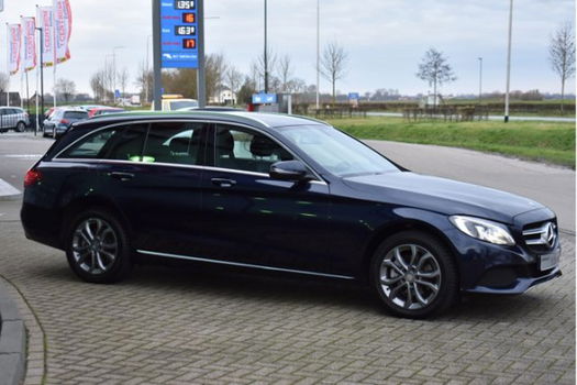 Mercedes-Benz C-klasse Estate - 200 CDI Ambition Avantgarde, LED, Leder, Navigatie, Elec. Trekhaak, - 1