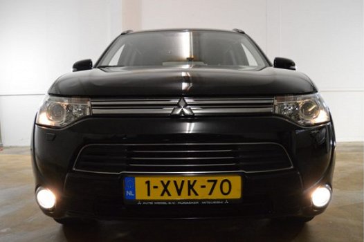 Mitsubishi Outlander - 2.0 PHEV EXECUTIVE XENON/NAVI/ECC/LMV/MULTIMEDIA PRIJS INCL. BTW - 1