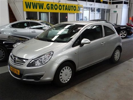 Opel Corsa - 1.2-16V Essentia Airco - 1