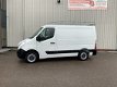 Renault Master - T28 2.3 dCi L2H1 Eco Airco, Navi, 3 Zits, Imperiaal, Trekhaak 2500 kg - 1 - Thumbnail