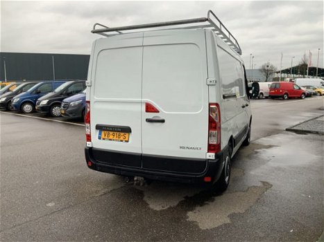 Renault Master - T28 2.3 dCi L2H1 Eco Airco, Navi, 3 Zits, Imperiaal, Trekhaak 2500 kg - 1