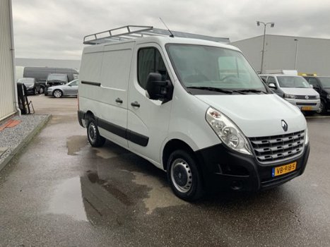 Renault Master - T28 2.3 dCi L2H1 Eco Airco, Navi, 3 Zits, Imperiaal, Trekhaak 2500 kg - 1