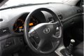 Toyota Avensis Wagon - 2.2 D-4D Luna (Navigatie/Trekhaak/Cruise control/LMV) - 1 - Thumbnail