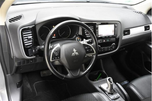 Mitsubishi Outlander - 2.0 PHEV Executive Edition Aut. [ xenon navi half leder] Ex BTW - 1