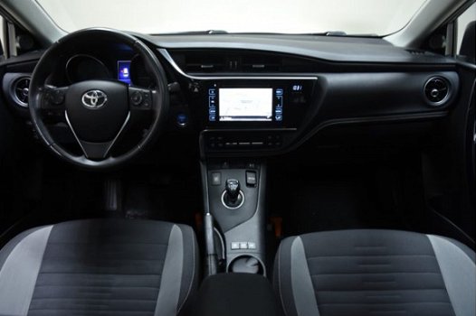 Toyota Auris Touring Sports - 1.8 Hybrid Trend [ Navi Panoramadak ] - 1