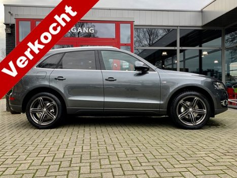 Audi Q5 - 2.0 TFSI 211PK QUATTRO S-TRONIC * S-LINE * NAVI/ 20 INCH/ LEDER/ BI-XENON/ LED - 1