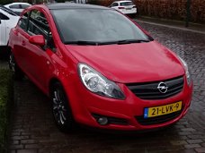 Opel Corsa - 1.4 100PK Color Edition + Airco/ Navi/ 16"/ NL auto
