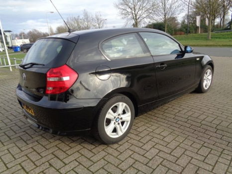 BMW 1-serie - 116I EXECUTIVE - 1