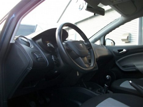Seat Ibiza - 1.2 TSI Style Climate C, Cruise C, Lmv, Aux - 1