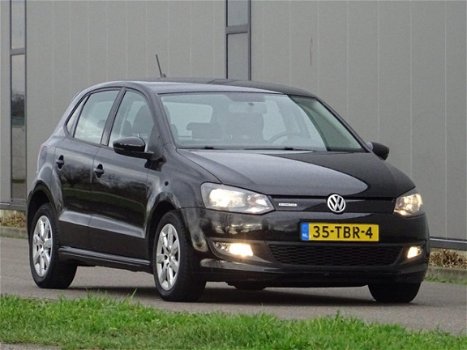 Volkswagen Polo - 1.2 TDI 75Pk Blue Highline / Navigatie 5-Drs NL - 1