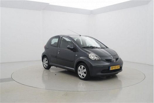 Toyota Aygo - 1.0 VVT-i Plus Airco Automaat 5drs - 1