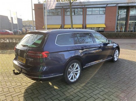 Volkswagen Passat Variant - 2.0 TDI Highline - 1