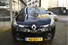 Renault Clio - 0.9 TCe Expression / AIRCO / TREKHAAK AFNEEMBAAR / NAVIGATIE GROOT SCHERM / PARKEERSE