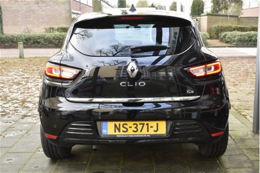 Renault Clio - 0.9 TCe Intens / NAVIGATIE GROOT SCHERM / PARKEERSENSOREN VOOR EN ACHTER / CAMERA / 1 - 1