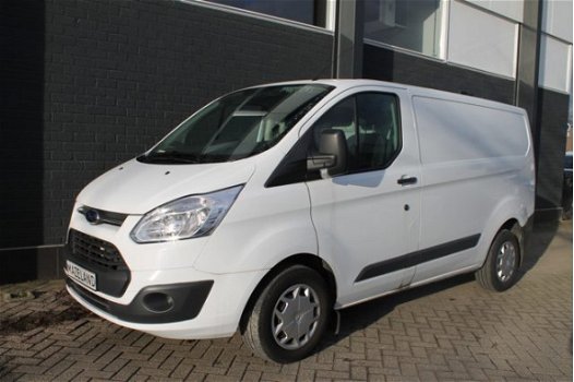 Ford Transit Custom - 270 2.0 TDCI 130 PK - Airco - Navi - Cruise - € 14.950, - Ex - 1