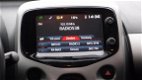 Toyota Aygo - 1.0 VVT-I 5-DRS X-PLAY CAMERA NL-AUTO - 1 - Thumbnail