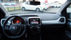 Toyota Aygo - 1.0 VVT-I 5-DRS X-PLAY CAMERA NL-AUTO - 1 - Thumbnail