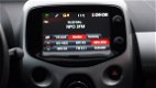 Toyota Aygo - 1.0 VVT-I 5-DRS X-PLAY CAMERA NL-AUTO - 1 - Thumbnail