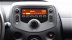 Toyota Aygo - 1.0 VVT-I X-NOW AIRCO NL-AUTO - 1 - Thumbnail