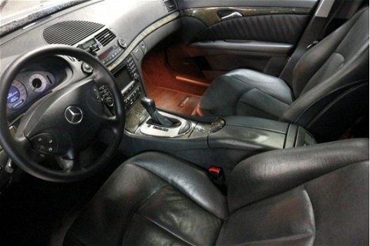 Mercedes-Benz E-klasse Combi - 500 Elegance FULL OPTIONS / 137dkm / UNIEK / YOUNGTIMER - 1