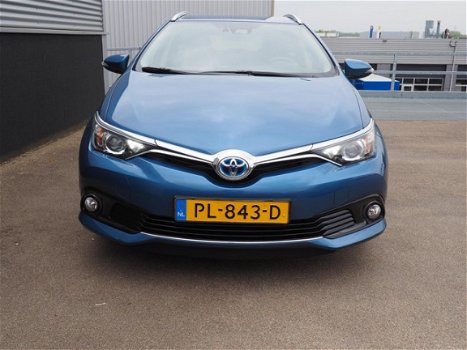 Toyota Auris Touring Sports - 1.8 Hybrid 136pk CVT Dynamic - 1