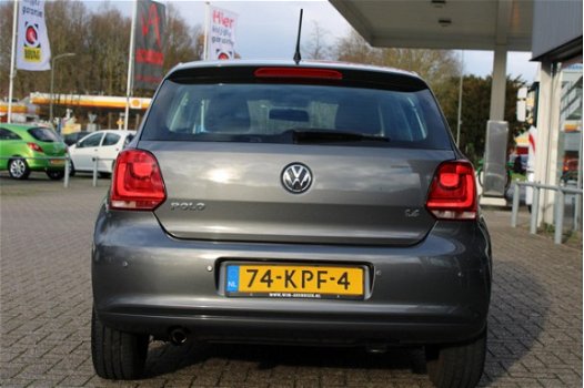 Volkswagen Polo - 1.4-16V Comfortline 1e Eigenaar|Dealer onderhouden|Airco|Navigatie|Bluetooth|PDC - 1