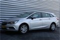 Opel Astra Sports Tourer - 1.0 TURBO 105PK ONLINE EDITION / NAVI / AIRCO / LED / PDC / TREKHAAK / BL - 1 - Thumbnail