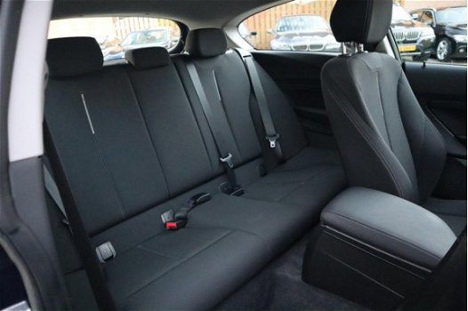 BMW 1-serie - 120d Business Sport | Automaat | Schuifdak | Comfort stoelen | Navigatie | Xenon | NAP - 1