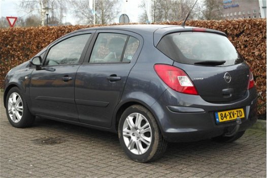 Opel Corsa - 1.4-16V Cosmo # 5 Deurs, Climat, 15