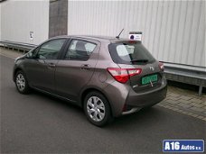 Toyota Yaris - 1.0 VVT-i Trend