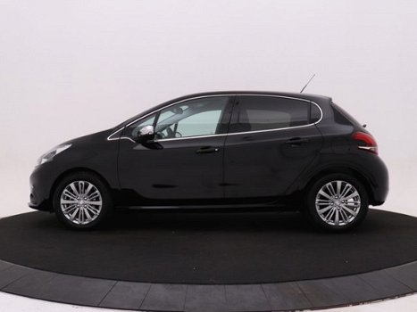 Peugeot 208 - 1.2 PureTech Allure 82 PK 5 deurs | navigatie | | NEFKENS DEAL | - 1