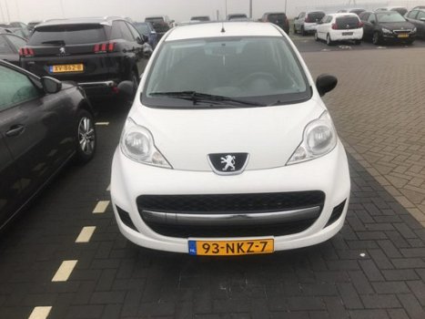 Peugeot 107 - 1.0-12V XR 68 PK meeneemprijs | NEFKENS DEAL | - 1