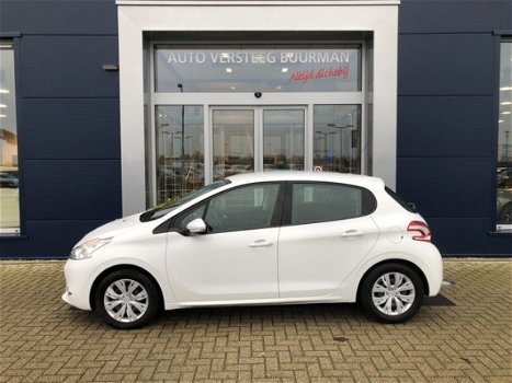 Peugeot 208 - Envy 1.2 VTi Parkeer Sensoren, Climate Control, Navigatie, Trekhaak - 1