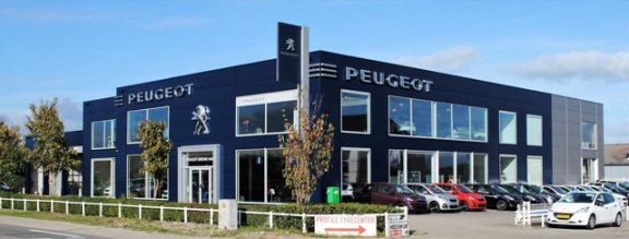 Peugeot 208 - Allure 5-drs 1.2 VTi 82PK / ECC / Nav - 1