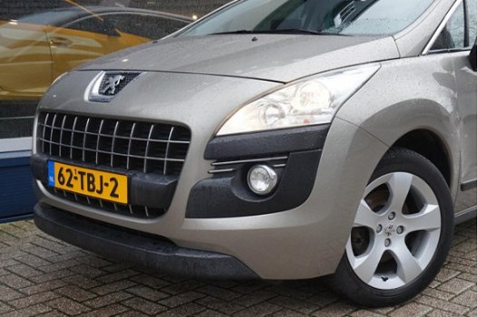 Peugeot 3008 - ST 156PK NAVI/PANODAK/TREKHAAK ZEER NETTE EN COMPLETE AUTO - 1