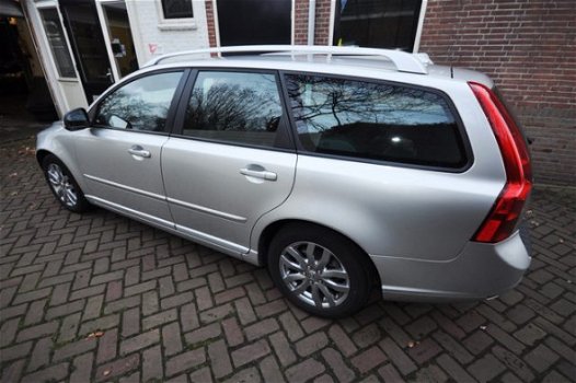 Volvo V50 - (MW) 2.4 - 1