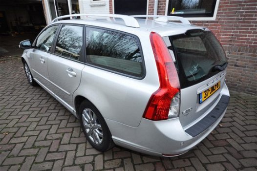 Volvo V50 - (MW) 2.4 - 1